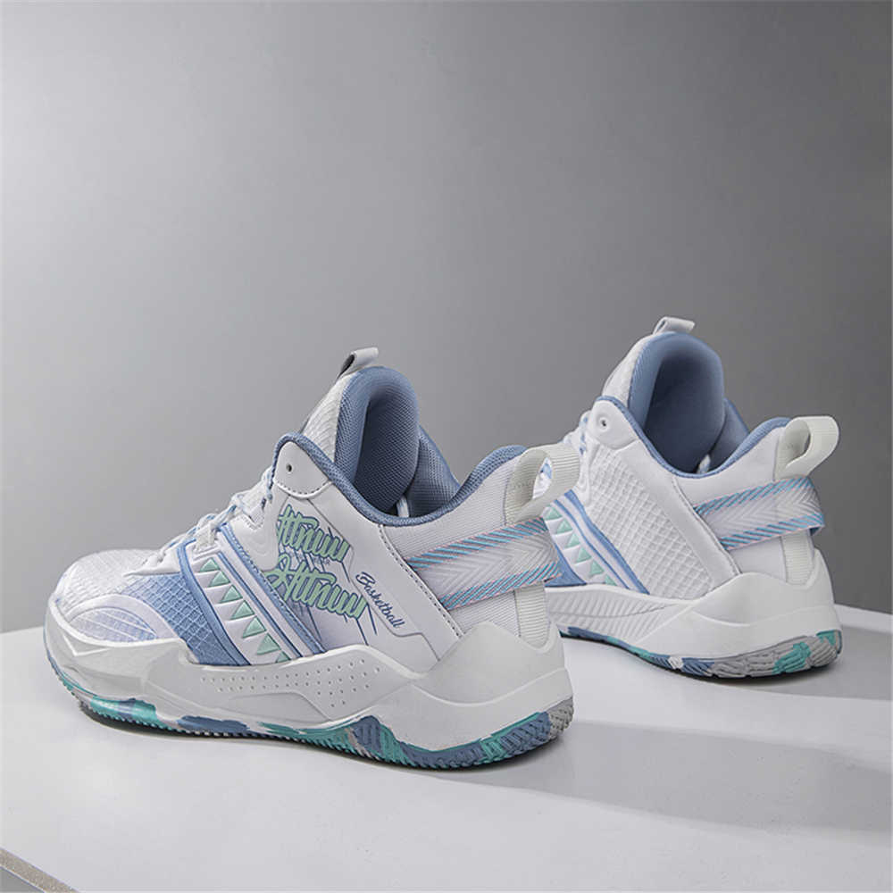 Cotton Short Brand Sports Shoe - đánh giá và giá Men Shoes Branded