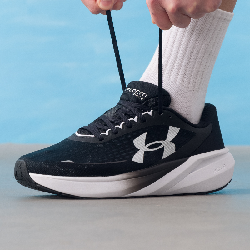 Under Armour Men's Sports Shoe - đánh giá và giá Men Shoes Under Armour