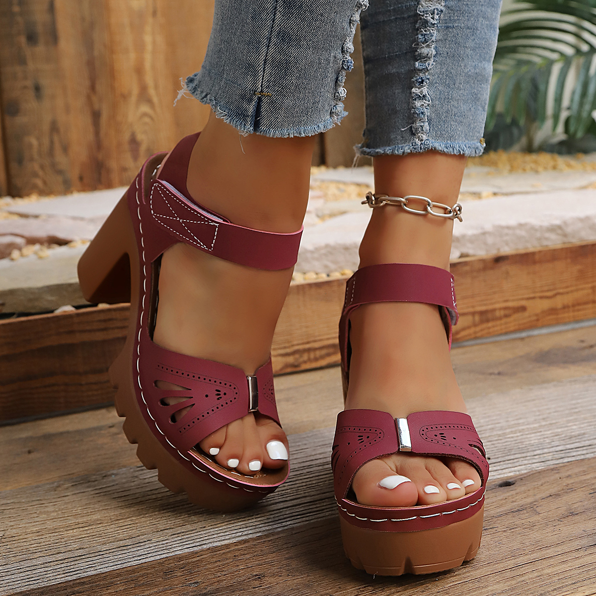 Women's Large Size Solid Color - đánh giá và giá Velcro Strap Sandal