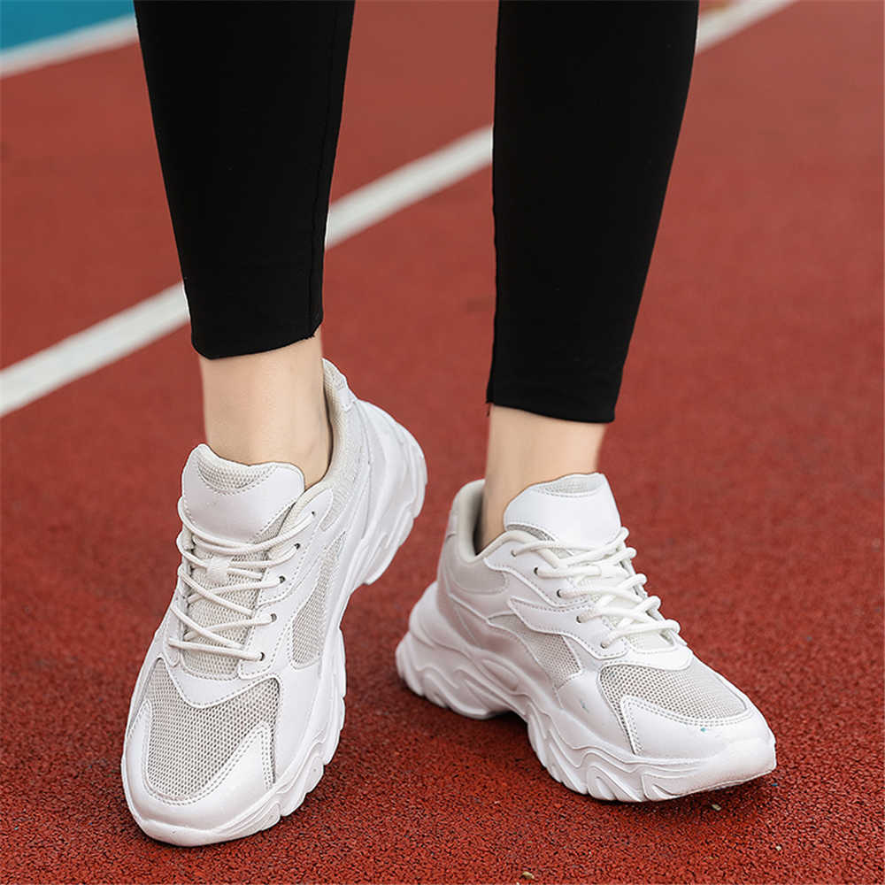 37-38 Round Tip Men's Sneakers - đánh giá và giá Men Shoes Branded